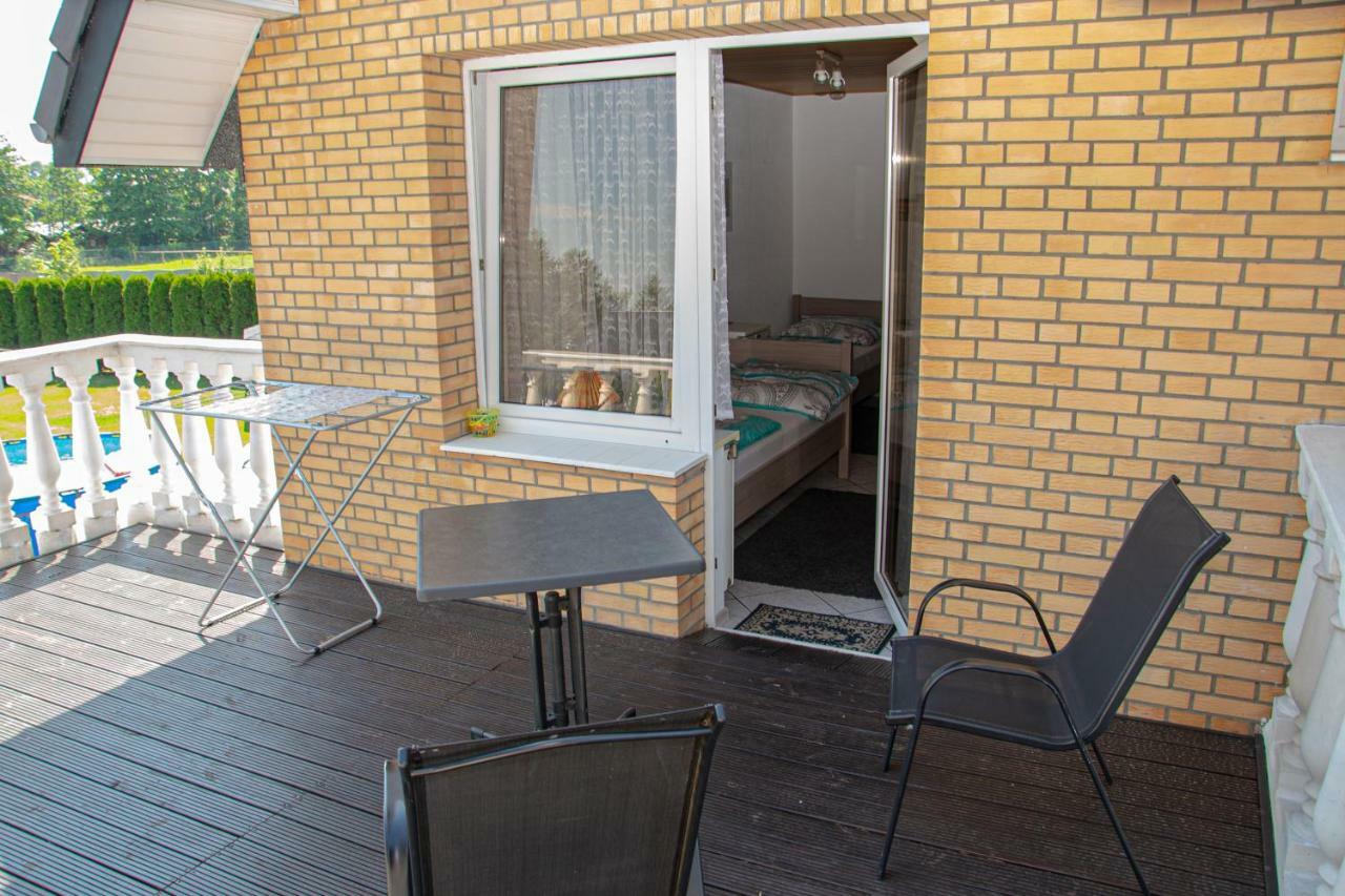 Zielona Okiennica Chillout Apartman Chłopy Kültér fotó