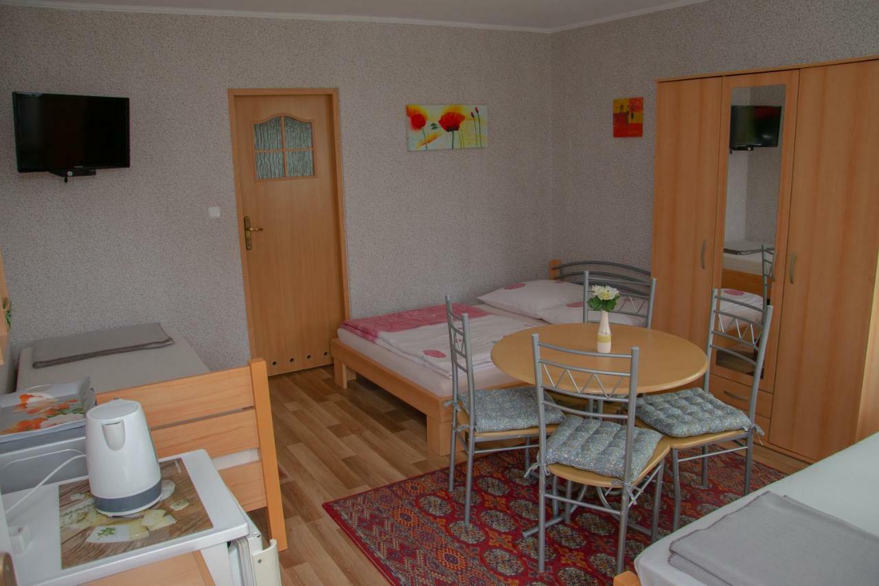 Zielona Okiennica Chillout Apartman Chłopy Kültér fotó