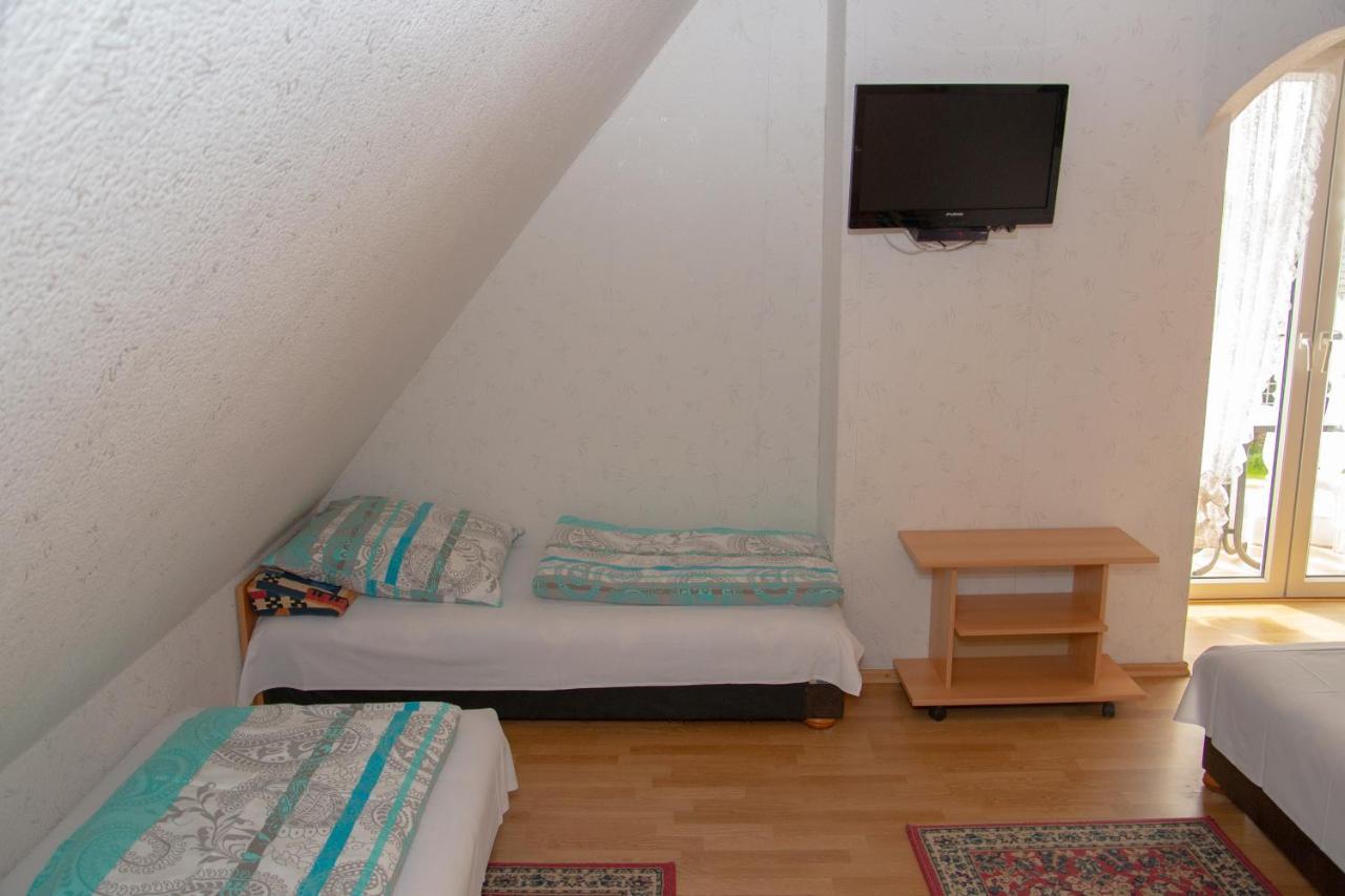 Zielona Okiennica Chillout Apartman Chłopy Kültér fotó